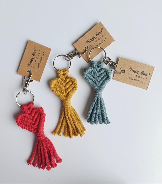 Macrame Heart Keyring.
