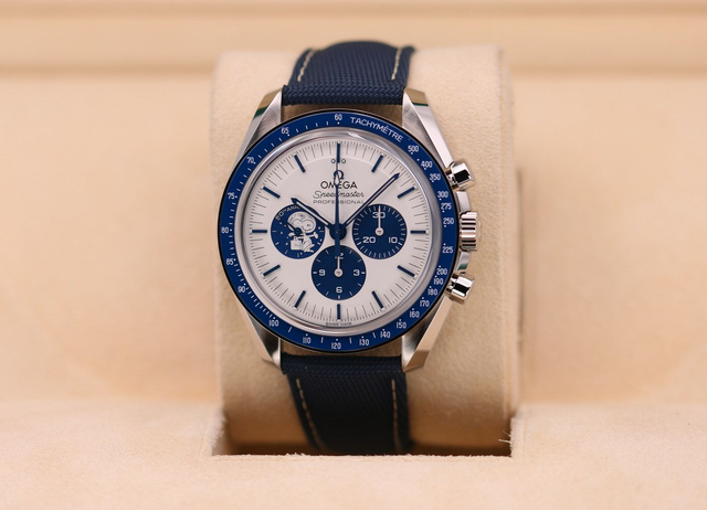 Oméga Speedmaster Snoopy