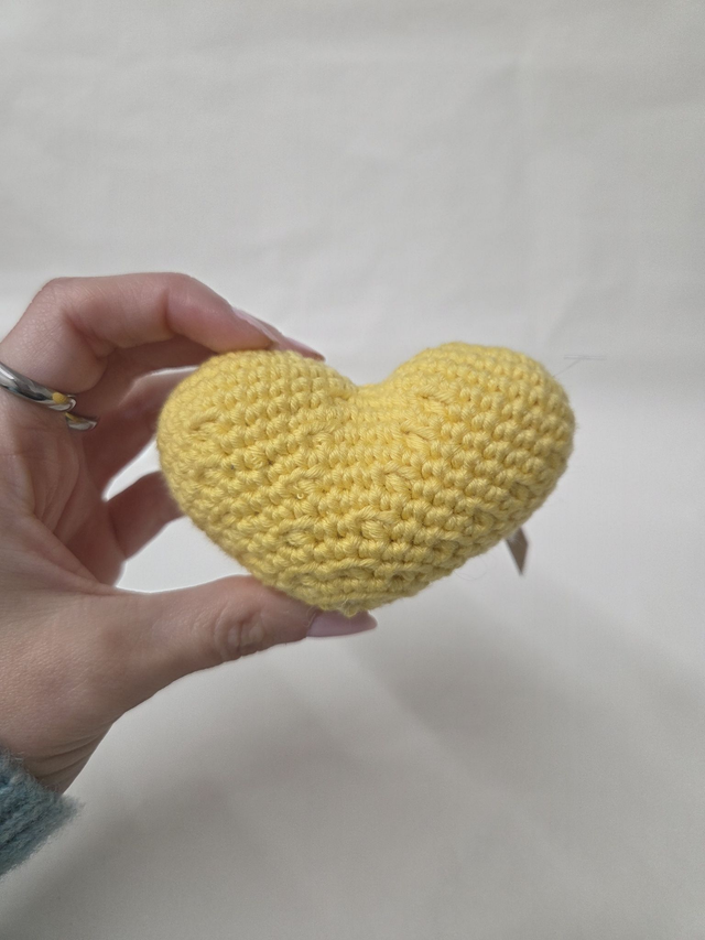 Yellow Heart Organic Catnip Crochet Toy - LW-046