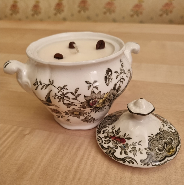 Kerze im Zuckertopf mit Deckel - Unikat