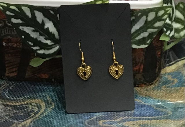 Gold Coloured Dangling - GCD15
