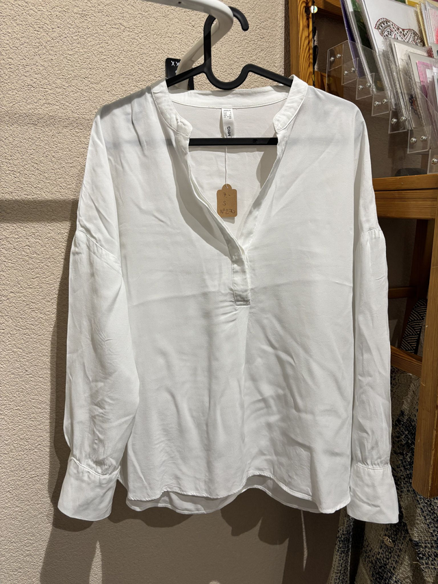 Chemise blanche MANGO (270)