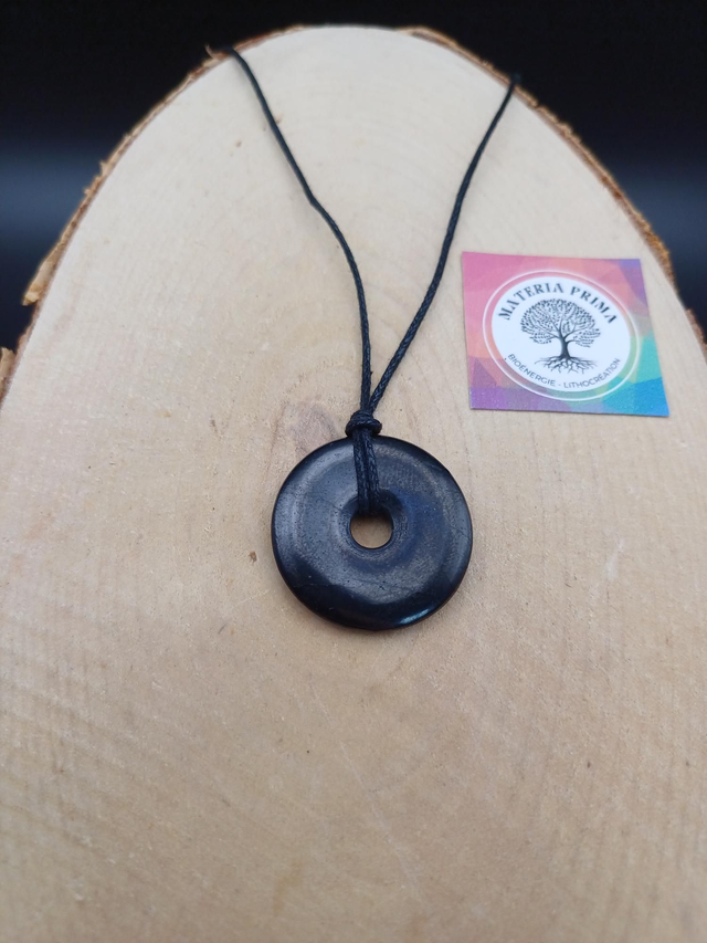 Pendentif shungite donut