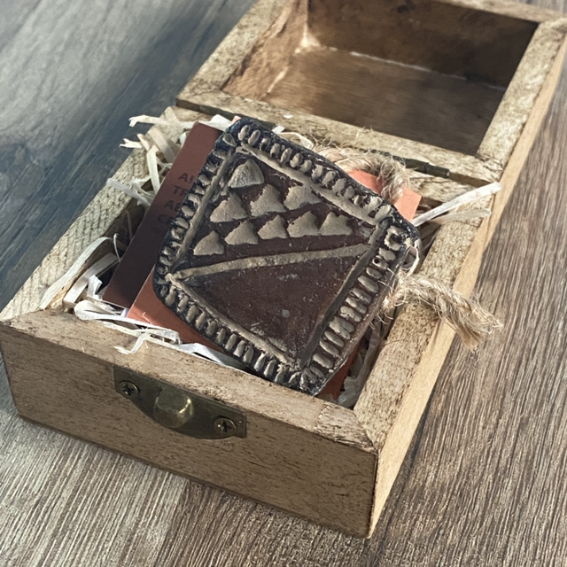 Pintadera con caja de madera diferentes diseños