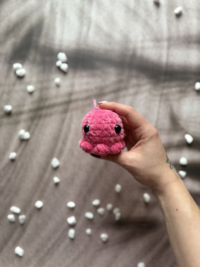Porte-clés poulpe tout doux rose foncé 