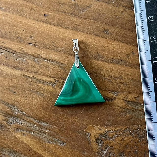 Pendentif en Malachite et bélière argent 