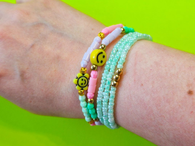 Giggleloop rannekorusetti, Mint Condition