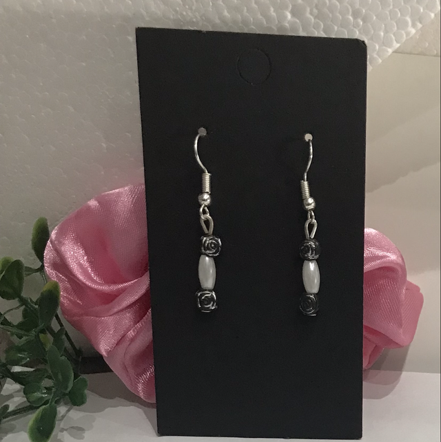 Mixed White Dangling Earrings- MWD44