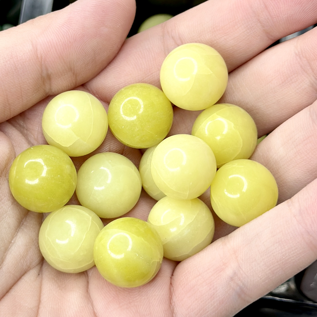 Lemon Jade small sphere 