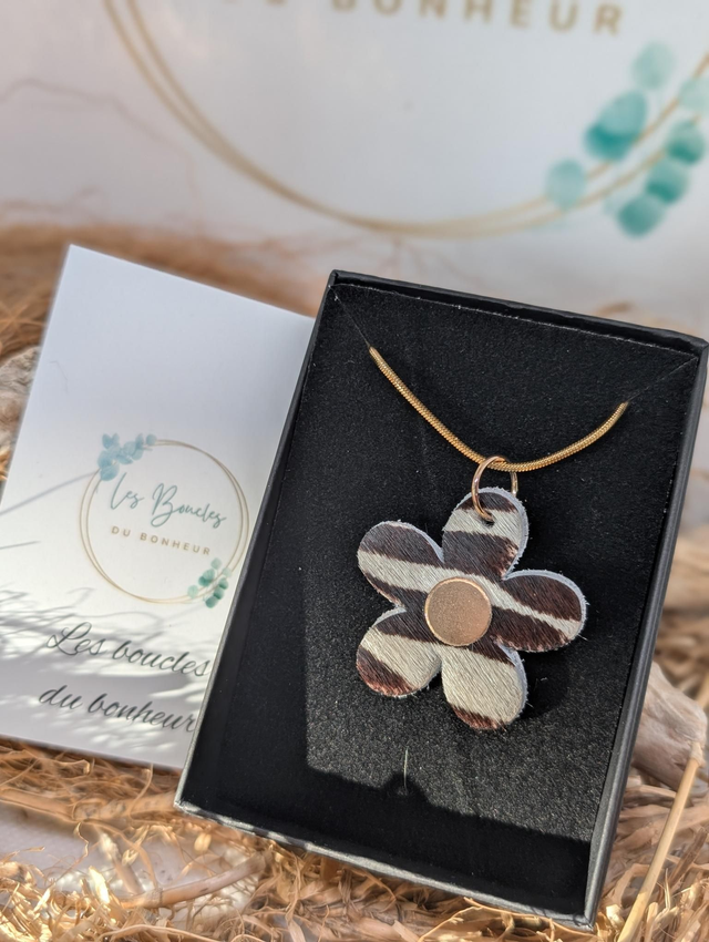 Collier Baby Marguerite zèbre 