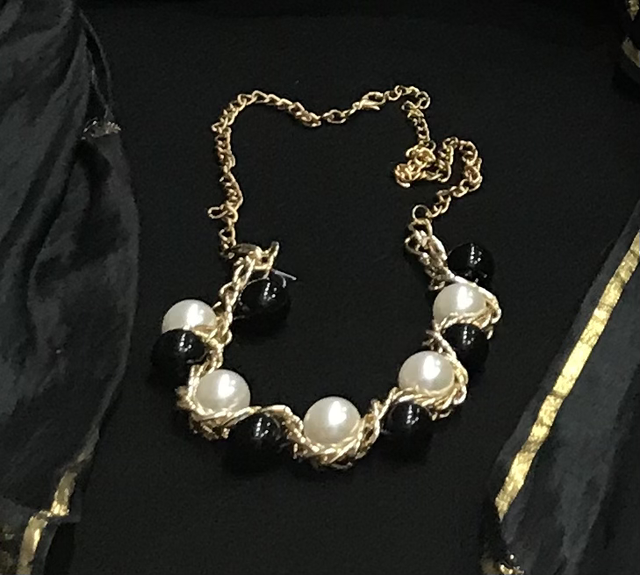 Black Gold White Coloured Necklace- NEC65