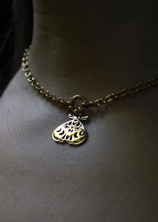 Collier Papillon de nuit - ras de cou  