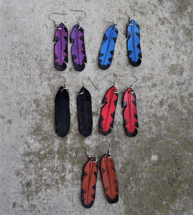 Boucles d'oreille en cuir Plumes