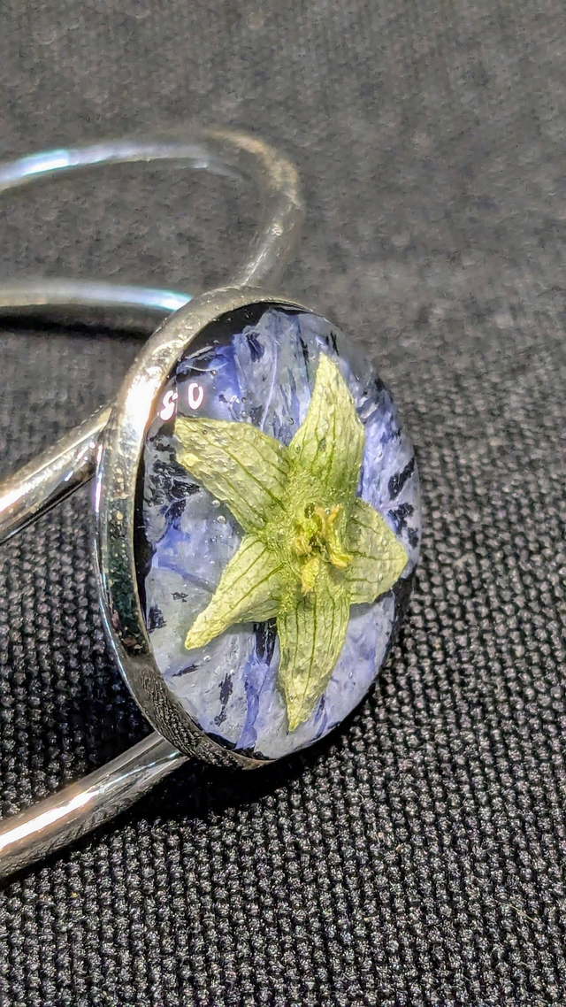 Bracelet jonc fleurs