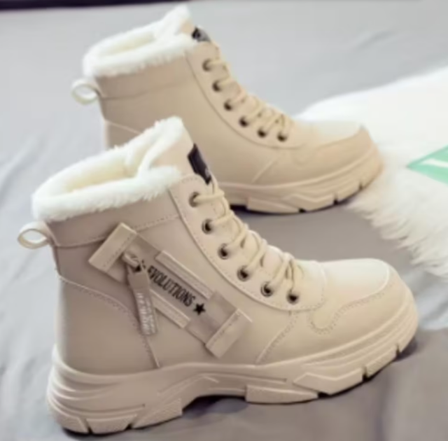 Prachtige winterse dameslaarzen met dikke voering en zolen