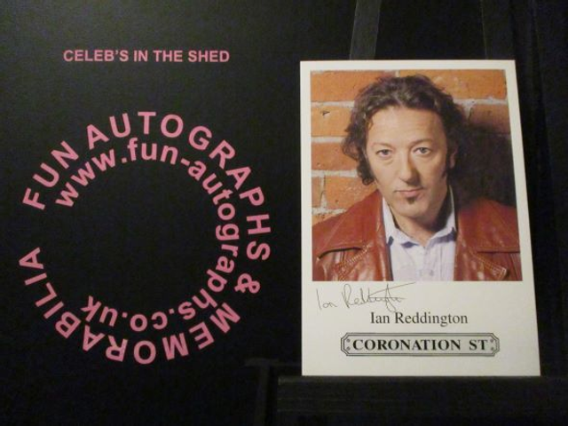 Ian Reddington (Vernon Tomlin) Original Coronation Street Pre-Print Cast Card