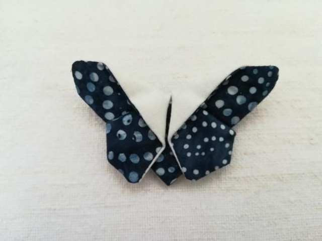 Broche papillon