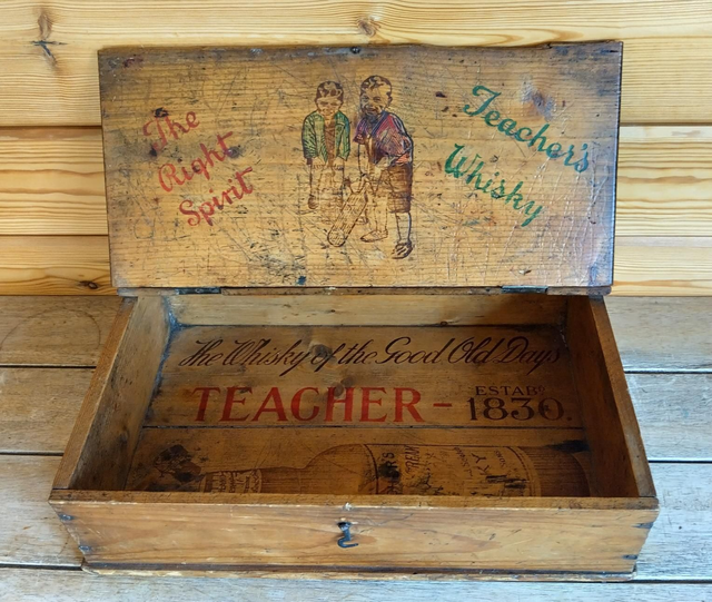 Vintage 1930s Teachers Whisky Display case 