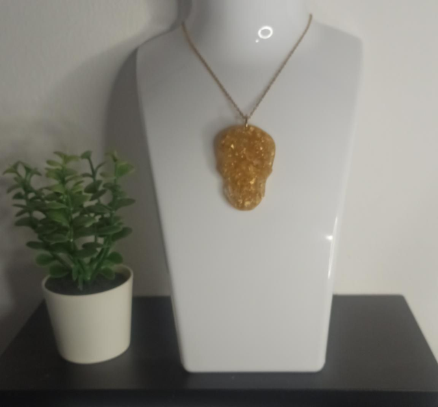 Grand pendentif SKULL doré 