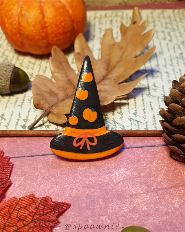 Pins Chapeau de Sorcière Citrouilles