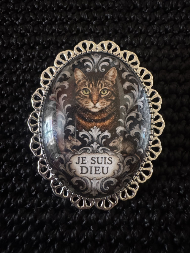 Broche chat marron tigré