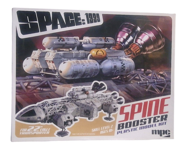 SPACE 1999 Eagle Transporter spine booster model kit