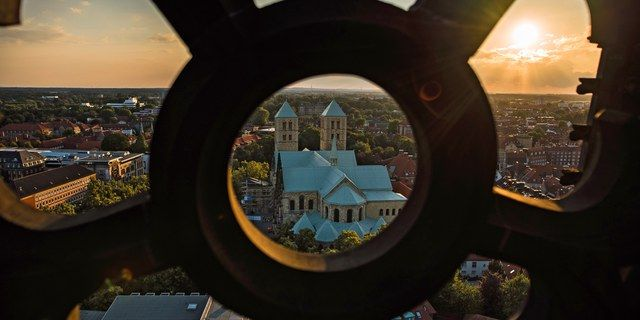 Dom durchs Turmmaßwerk