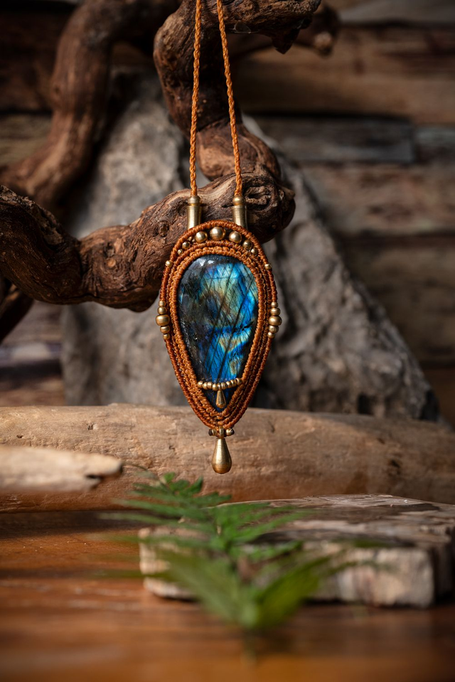 Ysatys - Collier Labradorite