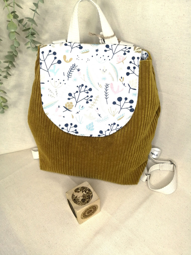 sac à dos en velours côtelé moutarde et coton imprimé personnalisable sur commande