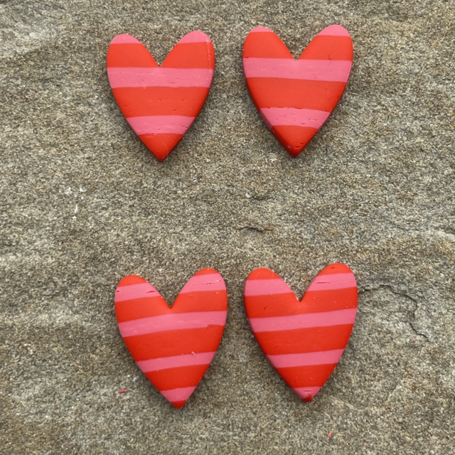 Large stripey heart studs