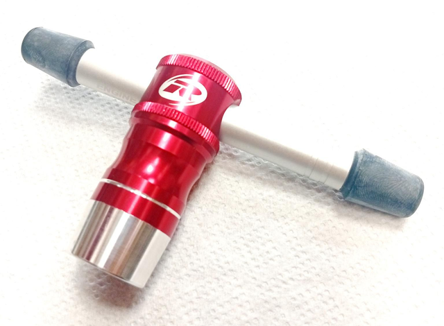 Chiave per ruote , es.17mm