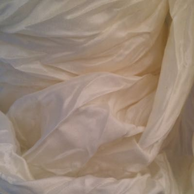 Crushed Taffeta Cream 