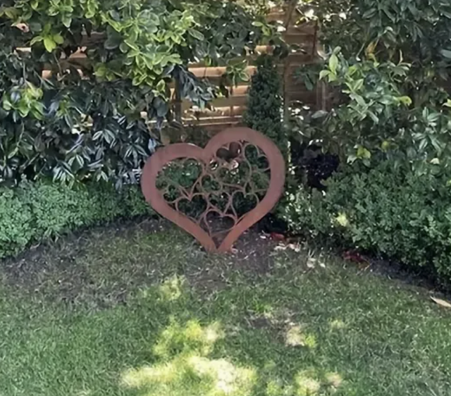 Décoration Jardin Silhouette Cœur Rouillé