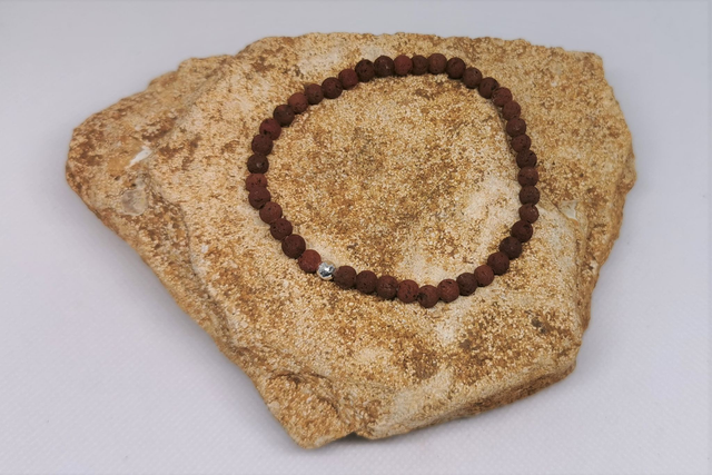 Lavastein Armband