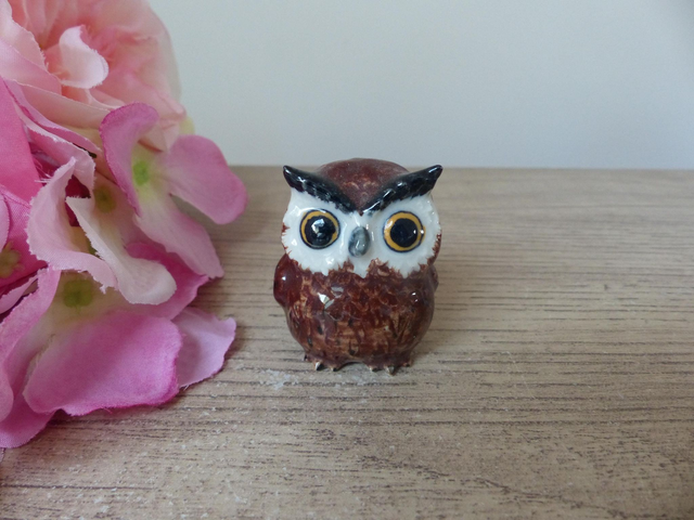 Petit hibou miniature en céramique peint à la main – Figurine vintage porte-bonheur à collectionner, décoration originale, cadeau animalier