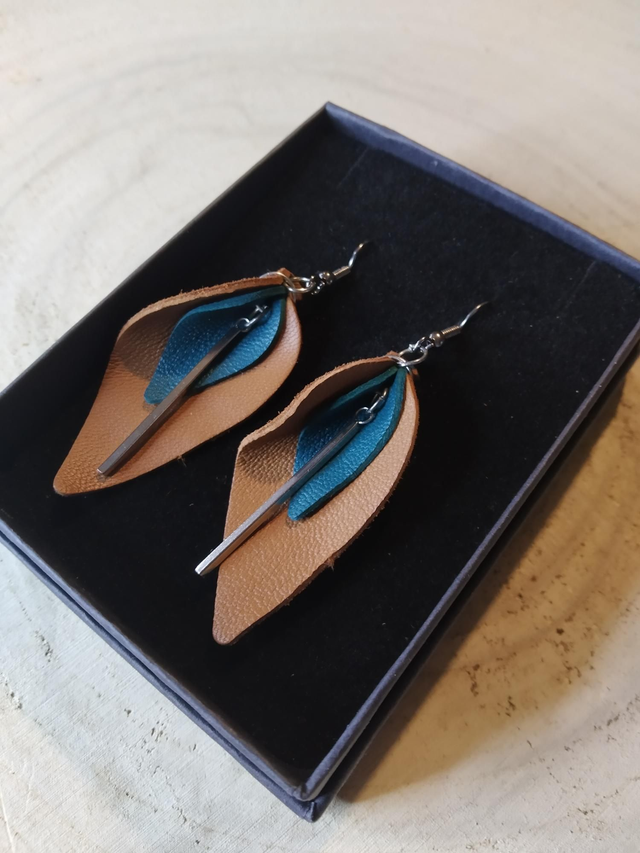 &quot;Les élégantes&quot; Camel et vert canard 