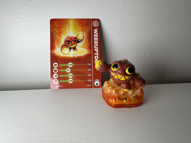 Weeruptor - Fire - Mini - Skylanders - Trap Team