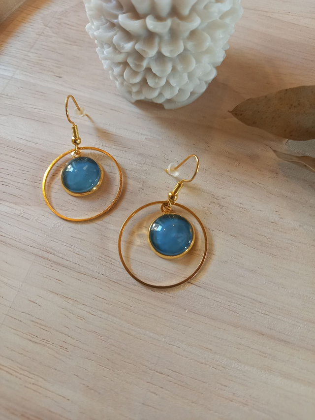 Boucles d&#039;oreilles Cabochon - cercle - bleu ciel