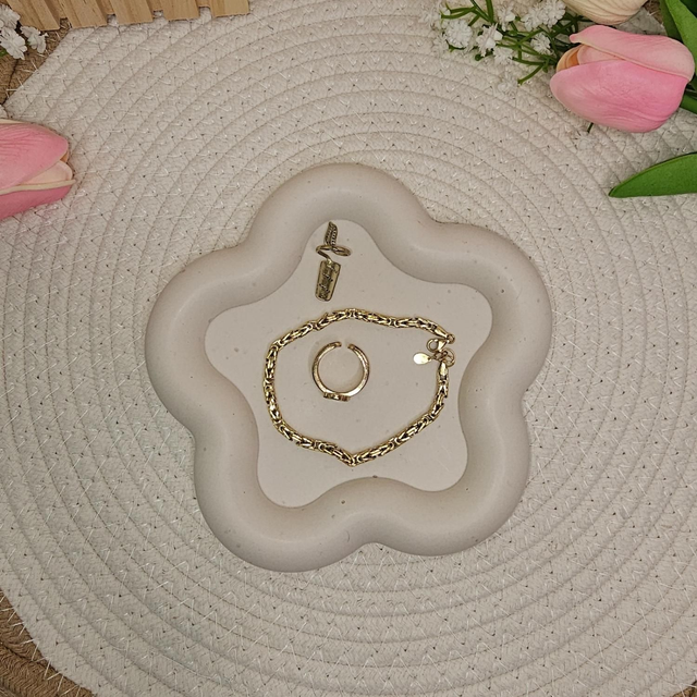 Plateau Flower