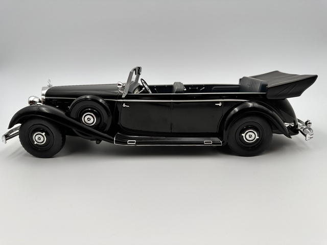 Mercedes 770 W150 1938 - scale - 1:18