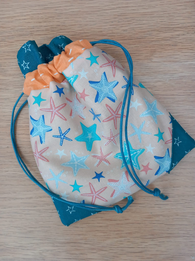 Reusable Eco-friendly Gift Bags -  Medium with Triangle Corners
