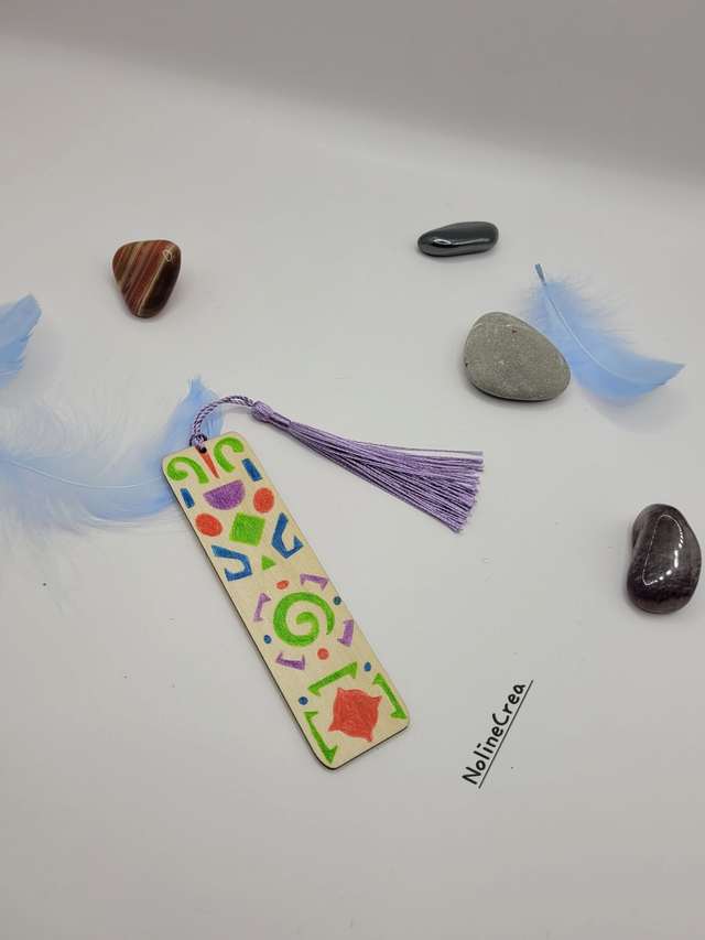 Marque-pages bois customiser totem