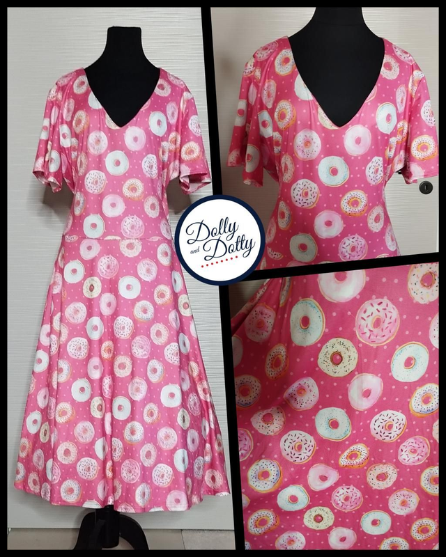 Robe Dolly&amp;Dotty Palma Pink Donut Short Sleeved T46