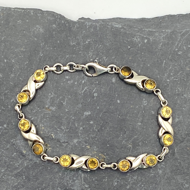 Citrine Gemstone Infinity Linked Bracelet in Sterling Silver 7.5"