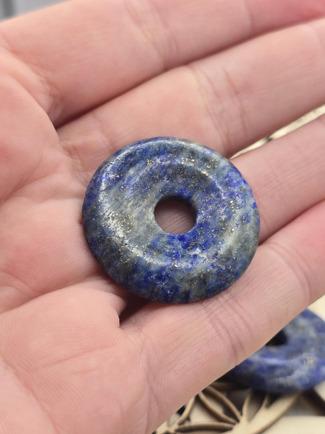 Pendentif donut en Lapis lazuli