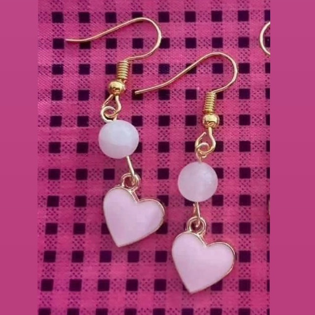 Rose Quartz &amp; Enamel heart Gold plated ear hooks earrings