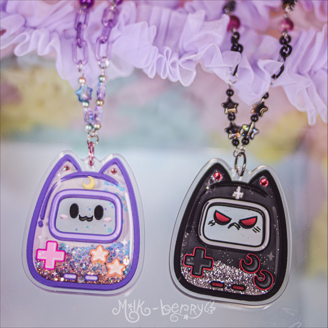 Collier Shaker à paillettes Chat Game Boy Kawaii & Dark