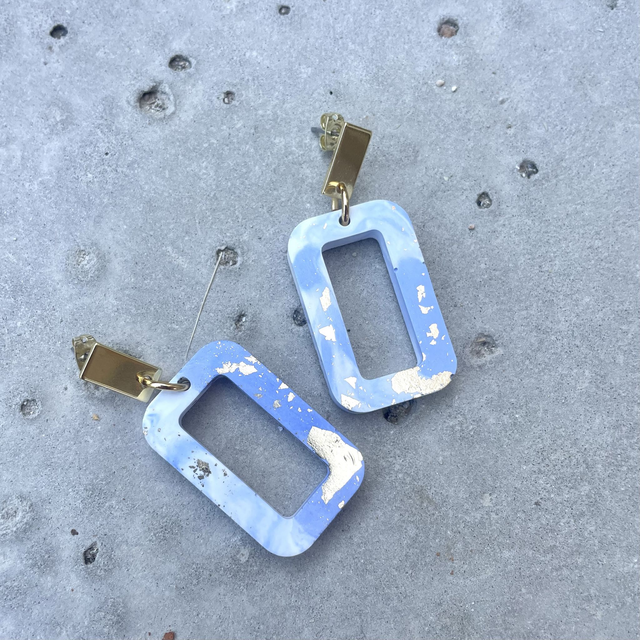 Boucles d&#039;oreilles