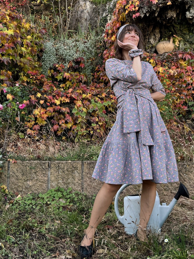 Robe Folkado velours gris fleuri