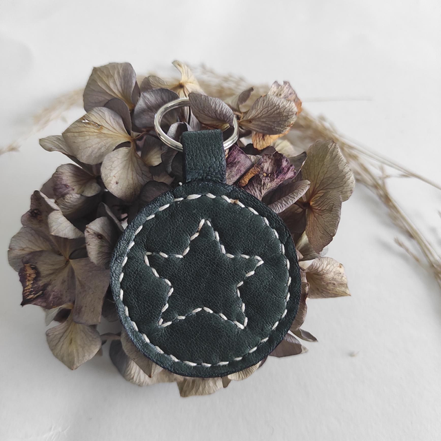 Porte clés Étoile en cuir 